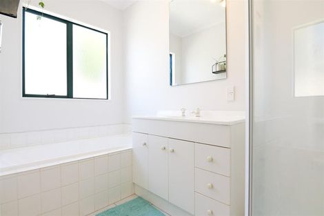 Photo of property in 160 Boucher Avenue, Te Puke, 3119