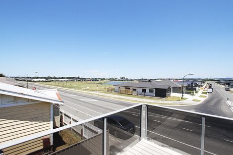 Photo of property in 122b Te Awa Avenue, Te Awa, Napier, 4110