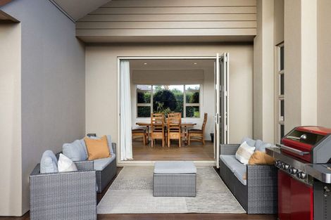 Photo of property in 5 Cooper Crescent, Cambridge, 3434