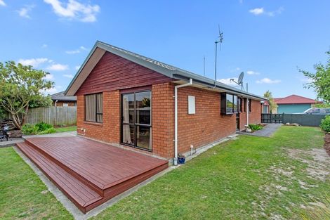 Photo of property in 82 Fairweather Crescent, Kaiapoi, 7630