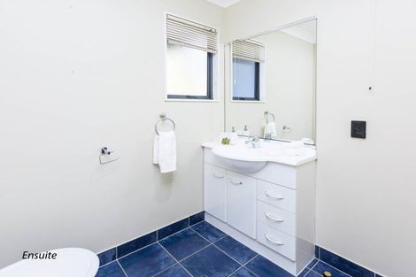 Photo of property in 3 Sunnyview Drive, Brown Owl, Upper Hutt, 5018