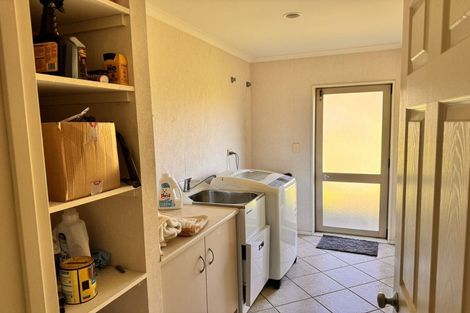 Photo of property in 663 Karaka Road, Karaka, Papakura, 2124