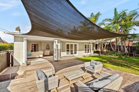 Photo of property in 1/36a Tomo Street, New Lynn, Auckland, 0600