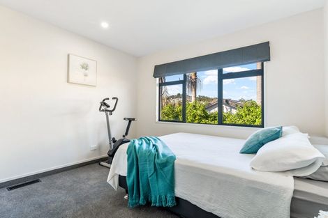 Photo of property in 35 Blue Heron Rise, Stanmore Bay, Whangaparaoa, 0932