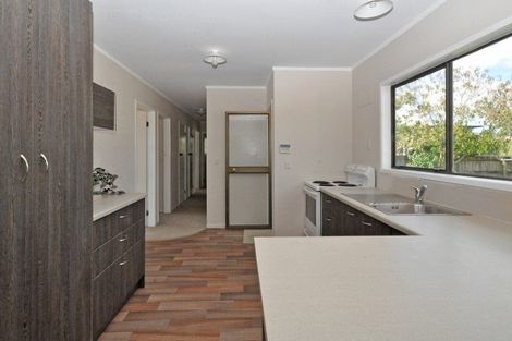 Photo of property in 12 Shoalhaven Street, Paeroa, 3600