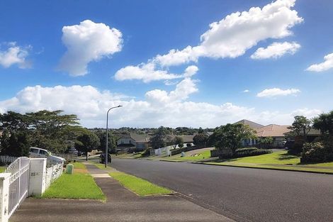 Photo of property in 2/6 Mission View Drive, Northpark, Auckland, 2013