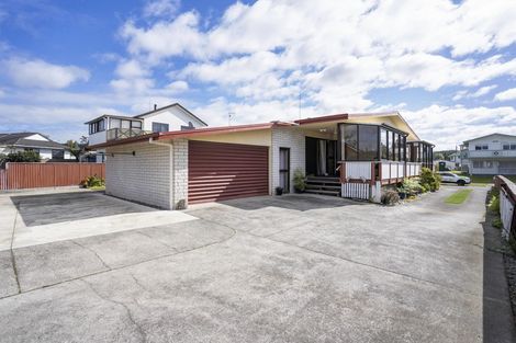 Photo of property in 163 Durrant Drive, Whangamata, 3620