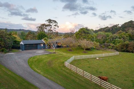 Photo of property in 2 Moses Road, Kaukapakapa, 0873