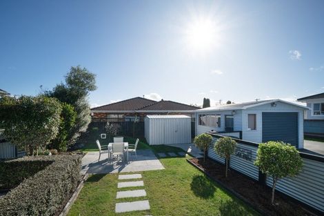 Photo of property in 19 College Street, Awapuni, Palmerston North, 4412