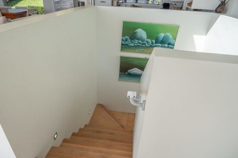 Photo of property in 16 Bay View Road, Moncks Bay, Christchurch, 8081