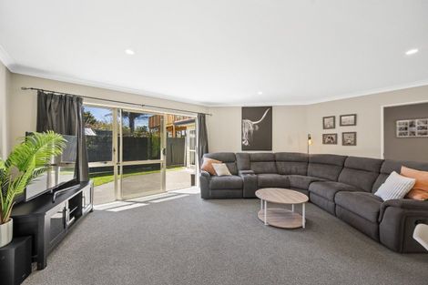 Photo of property in 9b Avenue Road, Greenmeadows, Napier, 4112