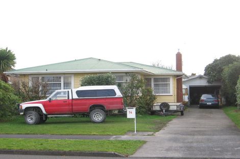 Photo of property in 14 Dorset Crescent, Hokowhitu, Palmerston North, 4410