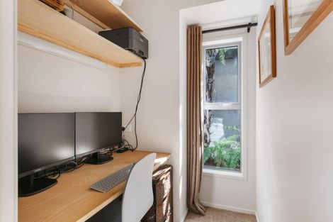 Photo of property in 25 Grove Avenue, Mount Maunganui, 3116