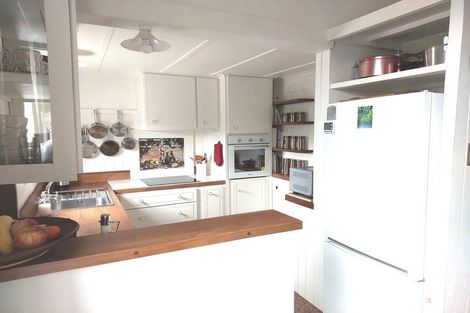 Photo of property in 2 Point Bush Road, Waimate, 7924