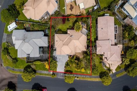 Photo of property in 28 Westminster Gardens, Unsworth Heights, Auckland, 0632
