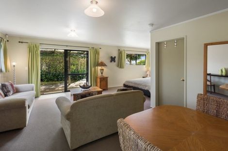 Photo of property in 63 Ongare Point Road, Tahawai, Katikati, 3170