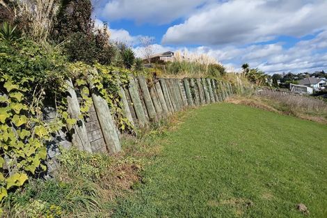 Photo of property in 77 Oteki Park Drive, Welcome Bay, Tauranga, 3112