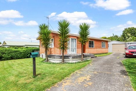 Photo of property in 4 Caulfield Place, Nawton, Hamilton, 3200