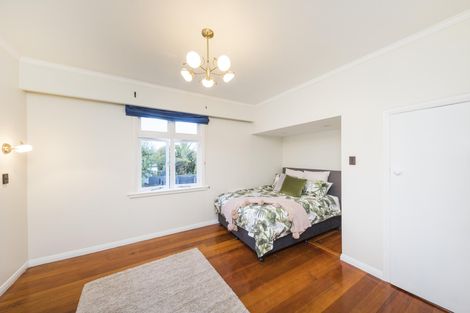 Photo of property in 9 Jickell Street, Hokowhitu, Palmerston North, 4410