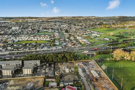 Photo of property in 22 Watchfield Close, Mangere, Auckland, 2022