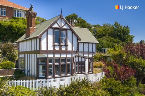 Photo of property in 38 Easther Crescent, Kew, Dunedin, 9012