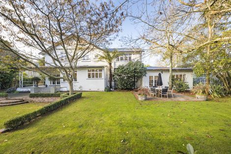 Photo of property in 9 Jickell Street, Hokowhitu, Palmerston North, 4410