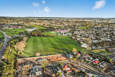 Photo of property in 22 Watchfield Close, Mangere, Auckland, 2022