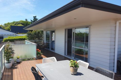 Photo of property in 124a Prince Regent Drive, Half Moon Bay, Auckland, 2012