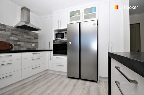 Photo of property in 30 Cherry Drive, Mosgiel, 9024