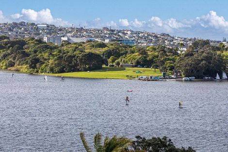 Photo of property in 5/11a Killarney Street, Takapuna, Auckland, 0622