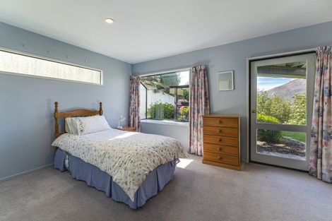 Photo of property in 5 Edinburgh Drive, Queenstown, 9300
