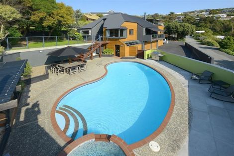 Photo of property in 11 Toledo Place, Mount Pleasant, Christchurch, 8081