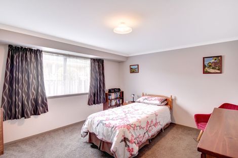 Photo of property in 16 Cross Street, Milton, 9220