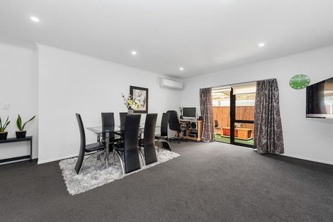 Photo of property in 12 Morrinsville Road, Hillcrest, Hamilton, 3216