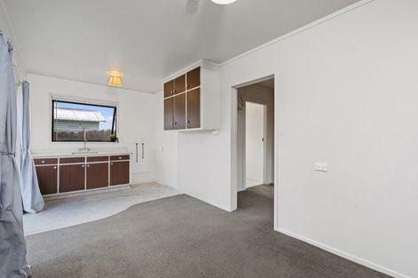 Photo of property in 2 Seaview Road, Paihia, 0200