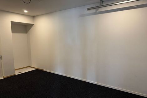 Photo of property in 14 Medallion Drive, Oteha, Auckland, 0632