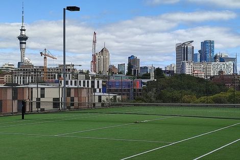 Photo of property in Dakota Buildings, 2d/5 Cheshire Street, Parnell, Auckland, 1052