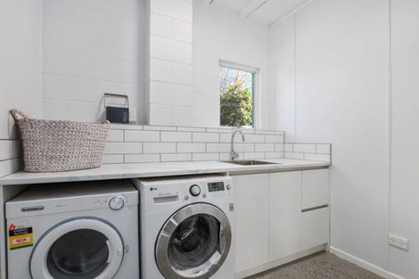 Photo of property in 35 Marnane Terrace, St Andrews, Hamilton, 3200