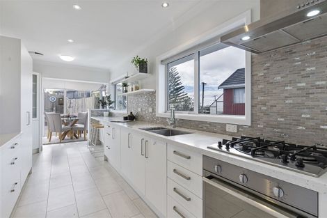 Photo of property in 149 Sandspit Road, Shelly Park, Auckland, 2014