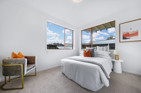 Photo of property in 73 Rimu Street, New Lynn, Auckland, 0600