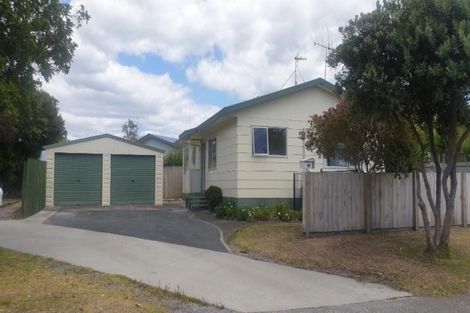 Photo of property in 3b Redditch Place, Papamoa Beach, Papamoa, 3118