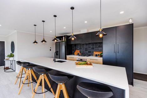 Photo of property in 5 Golf Vue Place, Castlecliff, Whanganui, 4501