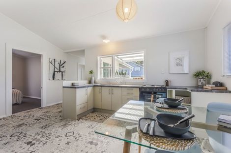 Photo of property in 1 Rentone Street, Stepneyville, Nelson, 7010