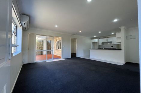 Photo of property in 11 The Enclave, Totara Heights, Auckland, 2105