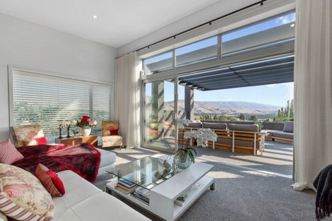 Photo of property in 8b Terrace Street, Bannockburn, Cromwell, 9384