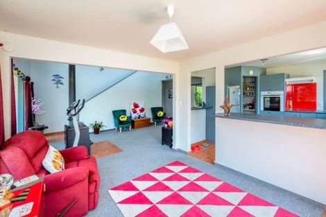 Photo of property in 17 Riveredge Terrace, Ohau, Levin, 5570