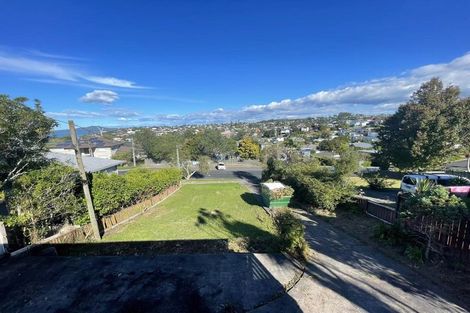 Photo of property in 3 Hythe Terrace, Mairangi Bay, Auckland, 0630