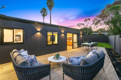 Photo of property in 13 Davita Place, Farm Cove, Auckland, 2012