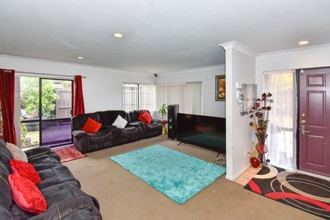 Photo of property in 3/26 Alfriston Road, Manurewa East, Auckland, 2102