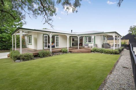 Photo of property in 28 Kuratawhiti Street, Greytown, 5712